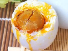 咸香流油的秘密:老手教你腌出完美咸鴨蛋的五大絕招